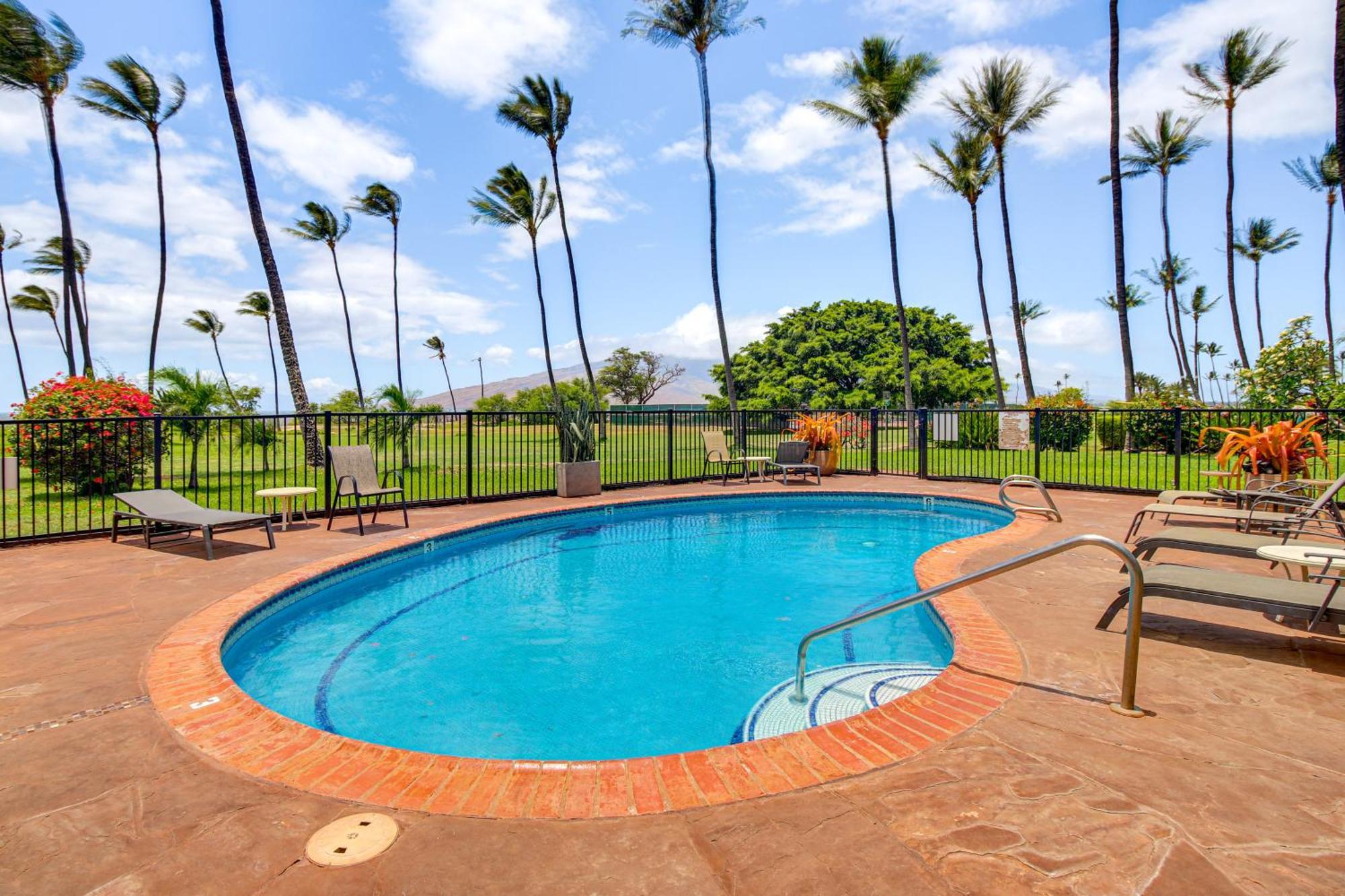 Gorgeous Oceanfront Condo With Spectacular Views! Kihei Buitenkant foto